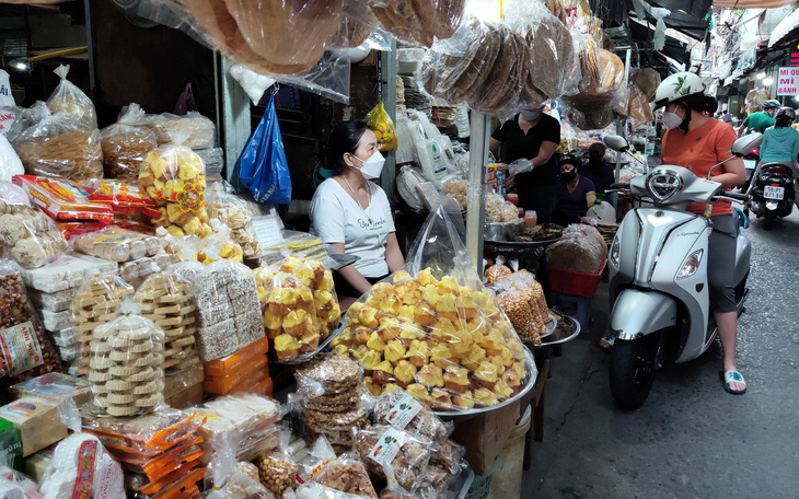 Đặc sản Tết ngóng khách mua