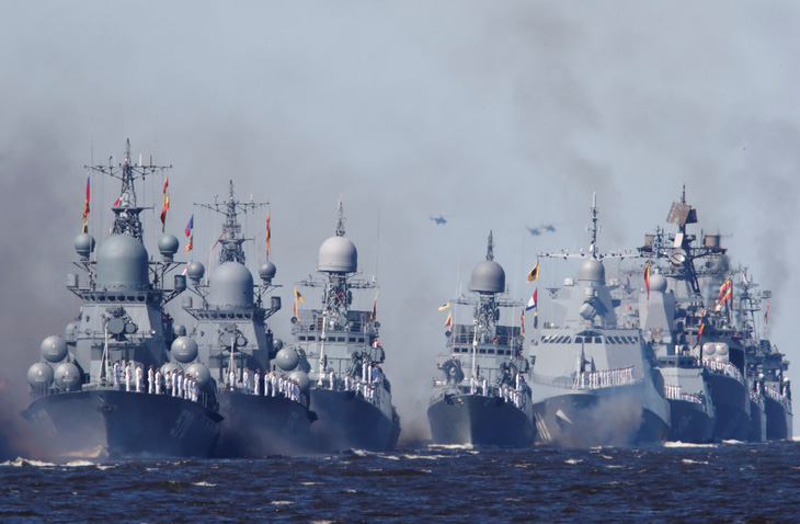 Nga tập trận rầm rộ tại 4 vùng biển quan trọng - Ảnh 1.
