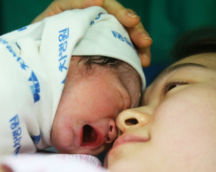 Hàn Quốc: Mỗi đứa trẻ chào đời tại Seoul sẽ được nhận 2 triệu won - Ảnh 1.