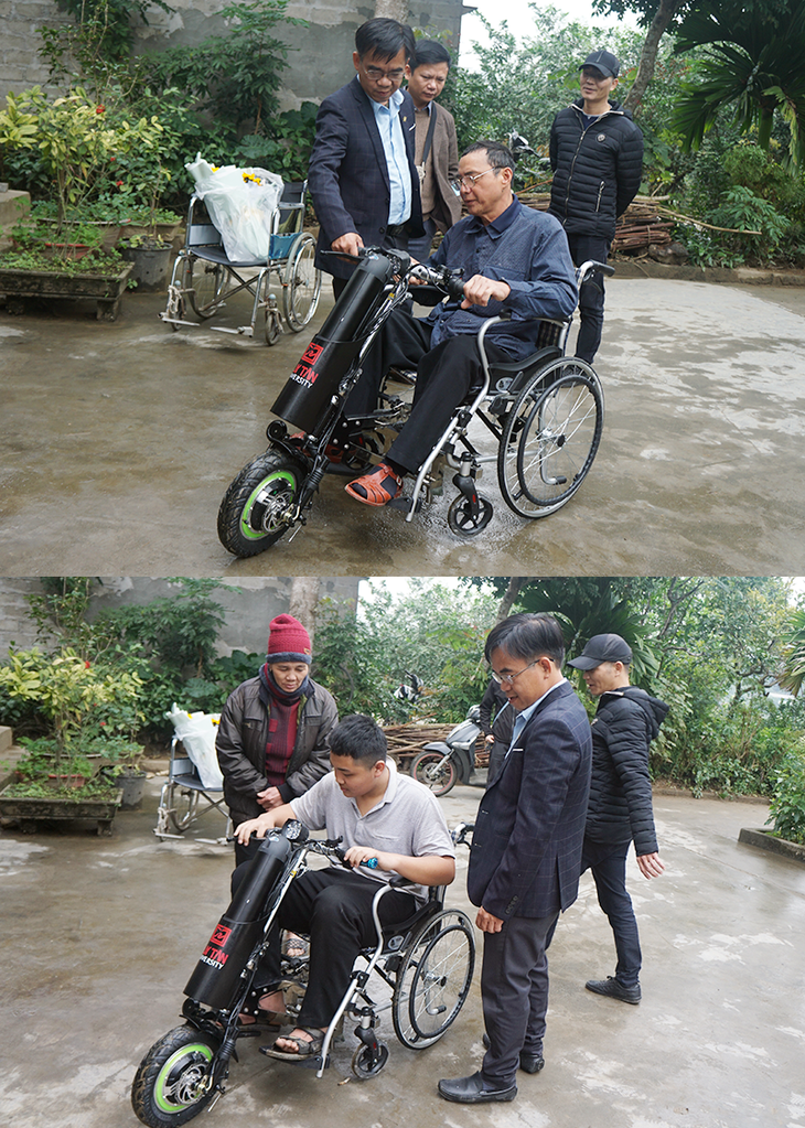 ĐH Duy Tân tiếp tục tặng xe lăn điện cho người khuyết tật - Ảnh 2.