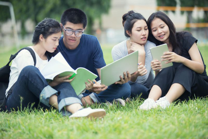 Du học Anh: Sinh viên quốc tế có thể học online đến đầu tháng 4-2022 - Ảnh 1.