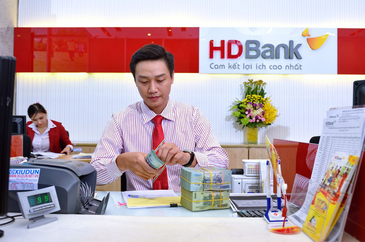 Đổi mới toàn diện, HDBank báo lãi 8.070 tỉ, tăng 39% - Ảnh 1.