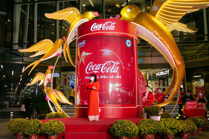 Coca-Cola Việt Nam triển khai hoạt động ‘Mang kỳ diệu về nhà’ Tết 2022 - Ảnh 3.