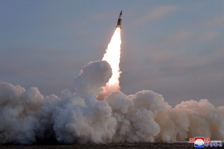 Hàn Quốc: Triền Tiên phóng 2 tên lửa đạn đạo  - Ảnh 1.