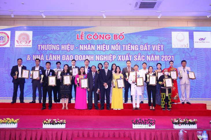 Tomato Media Vietnam lọt Top 20 doanh nghiệp xuất sắc 2021 - Ảnh 1.