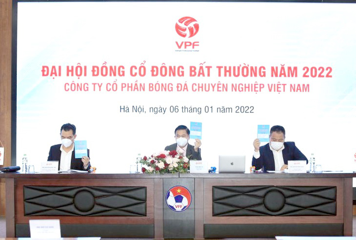 Công ty VPF đại hội đồng cổ đông bất thường, ông Vũ Tiến Thành bất đồng bỏ về - Ảnh 1.