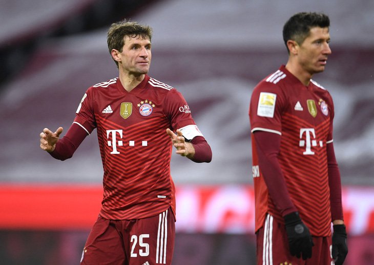 Bayern Munich thua trận thứ 3 ở Bundesliga - Ảnh 1.