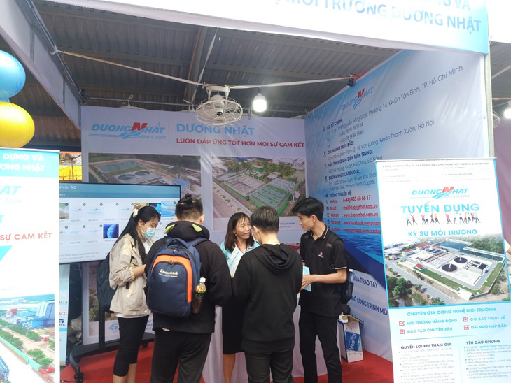 Ngày Hội việc làm và Triển lãm Khoa học Công nghệ ngành Tài nguyên - Môi trường - Ảnh 2.