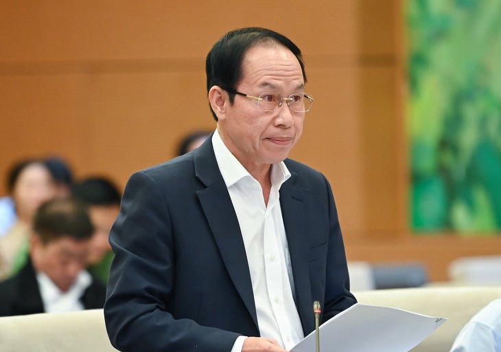Lương không tăng nhưng học phí, các dịch vụ lại tăng cao - Ảnh 1.