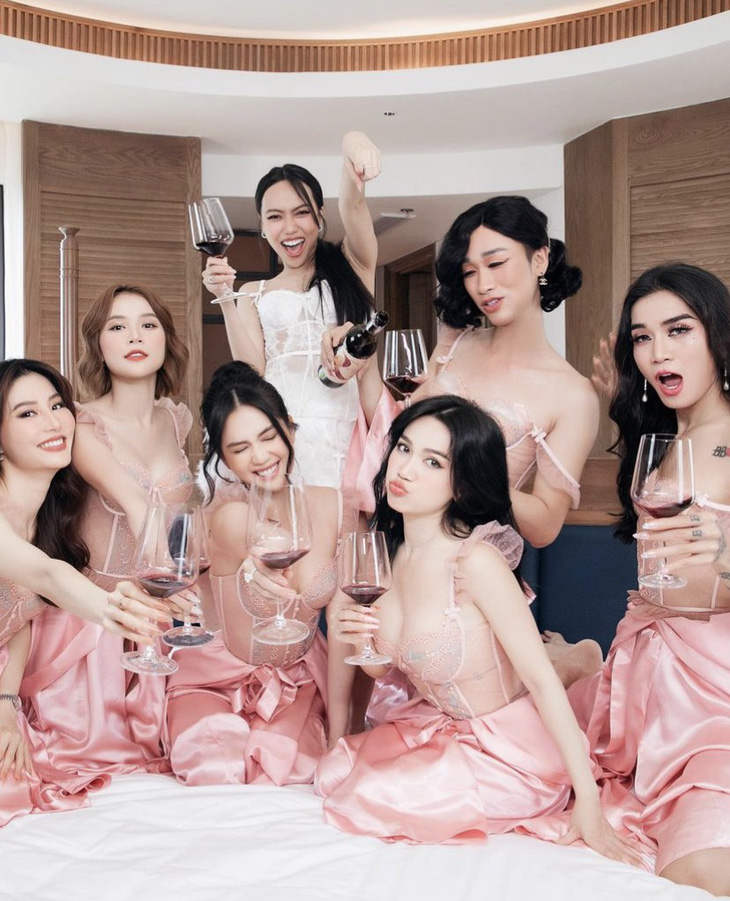 BB Trần, Hải Triều làm phù dâu cho đám cưới Diệu Nhi - Anh Tú - Ảnh 4.