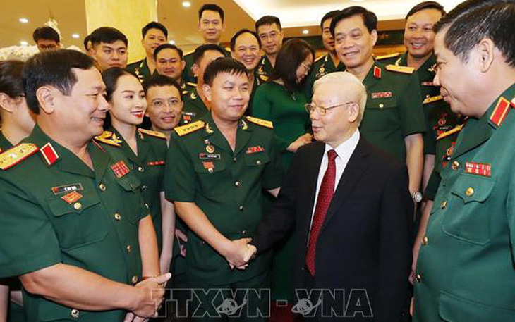 Tổng bí thư Nguyễn Phú Trọng gặp mặt các đại biểu thanh niên quân đội