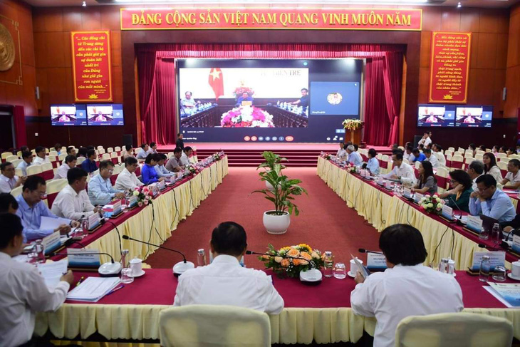 Bộ trưởng Lê Minh Hoan: Biển Việt Nam có tài nguyên lớn nhưng cũng bất ổn, khó khăn - Ảnh 1.