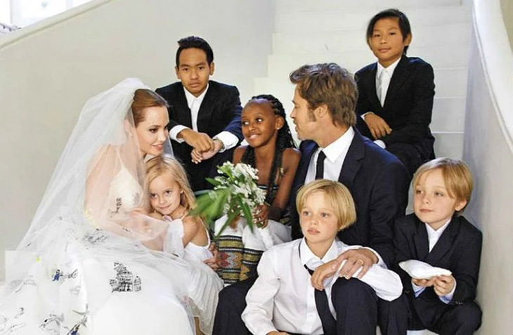 Bức thư xúc động Angelina Jolie gửi chồng cũ sau chia tay bất ngờ bị tiết lộ - Ảnh 2.