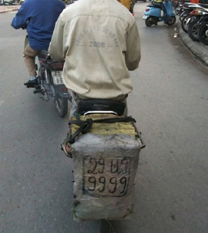 Muôn kiểu biển số xe độc nhất vô nhị Việt Nam - Ảnh 3.