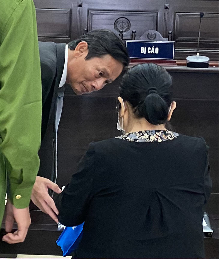 Luật sư Phan Trung Hoài, Phan Minh Hoàng bào chữa cho bà Trương Mỹ Lan - Ảnh 1.