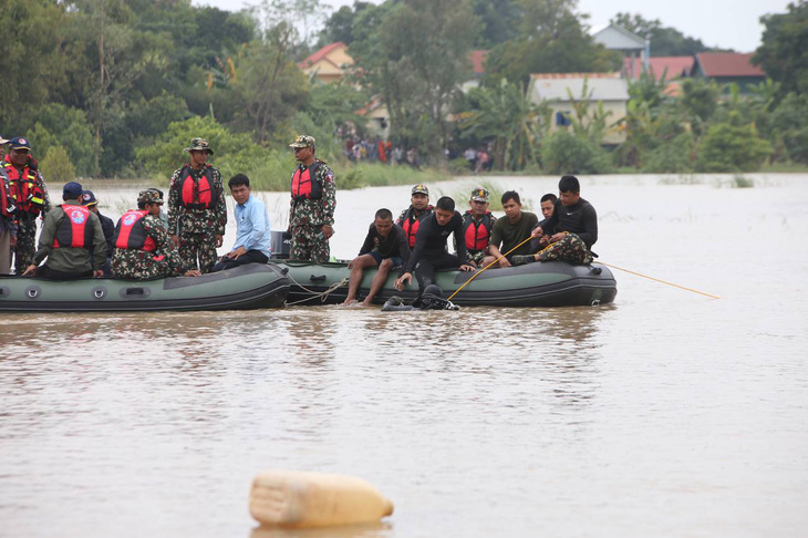 Chìm phà, 10 trẻ em Campuchia thiệt mạng trên đường đi học về - Ảnh 3.