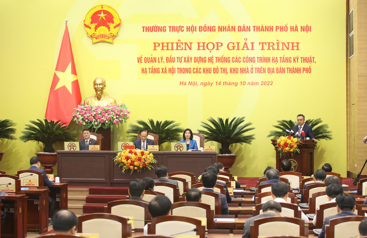 Chủ tịch Hà Nội: Bốc thăm suất vào mầm non do thiếu trường công, không phải thiếu trường học - Ảnh 1.