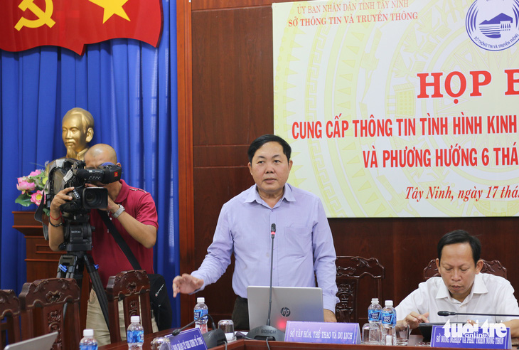 Tây Ninh: Giám đốc Sở Văn hóa - Thể thao và Du lịch sang làm giám đốc Sở Y tế - Ảnh 1.
