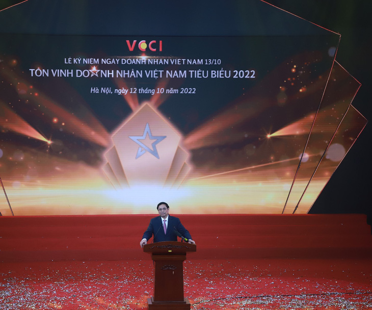 Lãnh đạo EVNNPC là Doanh nhân tiêu biểu Việt Nam 2022 - Ảnh 3.