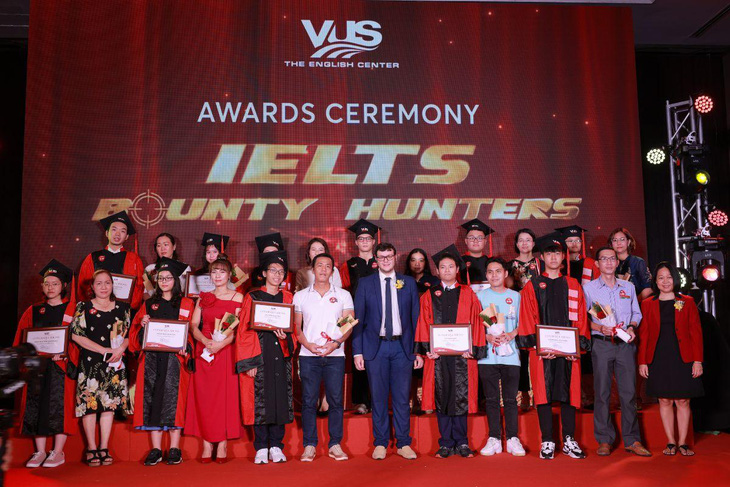 VUS nhận 3 giải thưởng và đề cử quốc tế - Ảnh 3.
