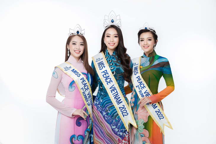 Ngắm top 3 Miss Peace Vietnam 2022 rạng rỡ về TP.HCM - Ảnh 7.