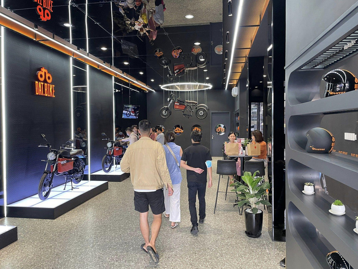 Dat Bike Store mở cửa tại Đà Nẵng, đánh dấu hành trình ‘đi để trở về’ - Ảnh 2.
