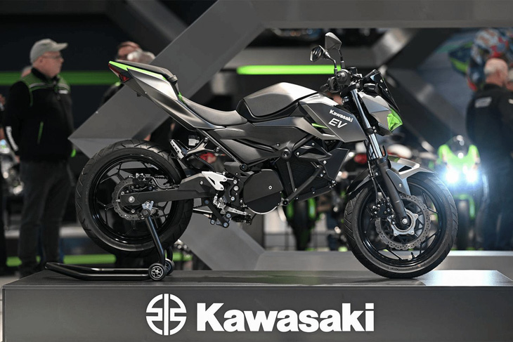 Kawasaki nhá hàng mô tô điện 125cc nhưng thiết kế như mô tô phân khối lớn - Ảnh 1.