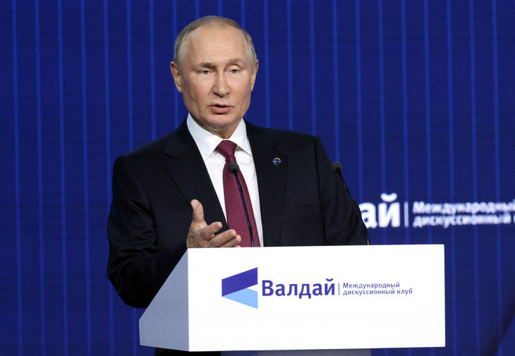 Ông Putin: Nga không thách thức phương Tây, muốn làm bạn với NATO - Ảnh 1.