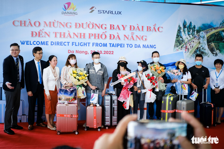 Đà Nẵng đón những du khách đầu tiên từ Đài Loan sau dịch COVID-19 - Ảnh 2.