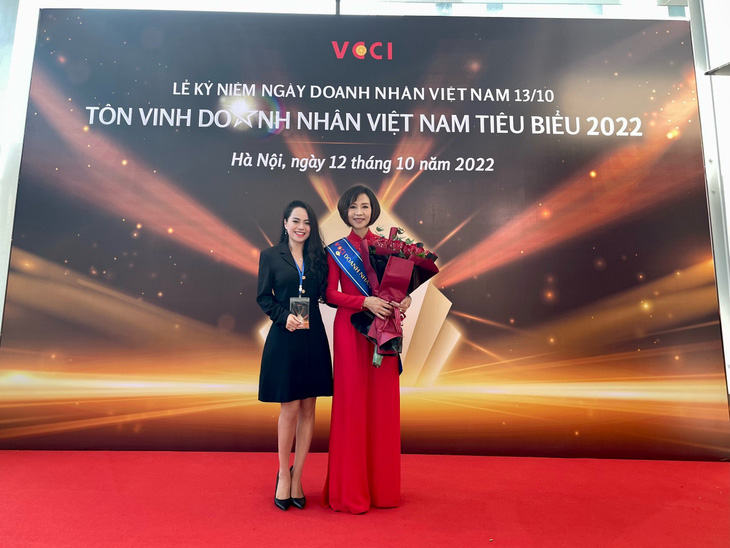 Doanh nhân Việt Nam tiêu biểu năm 2022’ vinh danh CEO Generali Việt Nam - Ảnh 2.