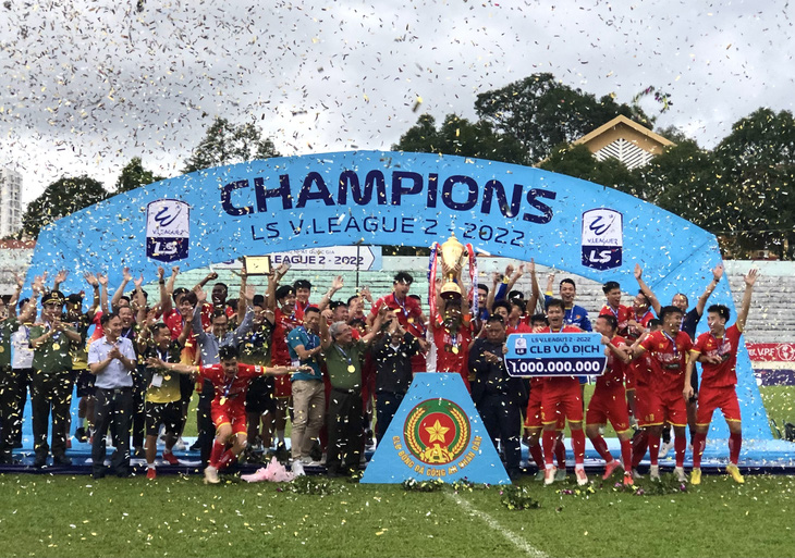 Kết thúc Giải hạng nhất 2022: CLB Đắk Lắk rớt hạng - Ảnh 1.