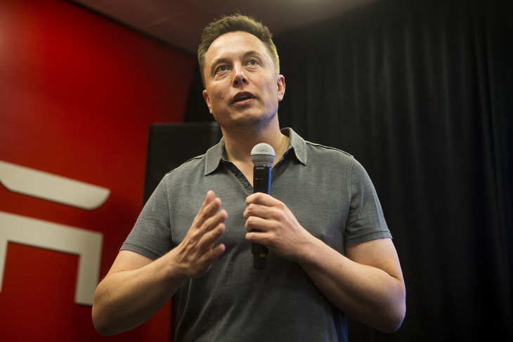 Tỉ phú Elon Musk bác bỏ thông tin tắm máu Twitter trước 1-11 - Ảnh 1.