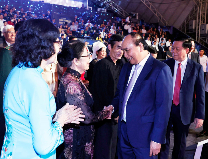 Chủ tịch nước dự chương trình Hồ Chí Minh - Hành trình khát vọng 2022 - Ảnh 2.