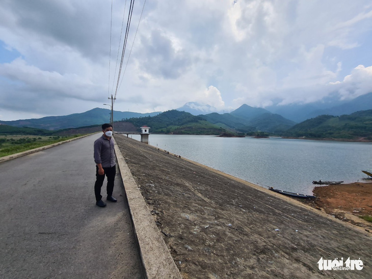 Vụ ‘thu hồi đất 12 năm vẫn chưa chịu đền bù’: Huyện nói một đằng, sở trả lời một nẻo - Ảnh 1.