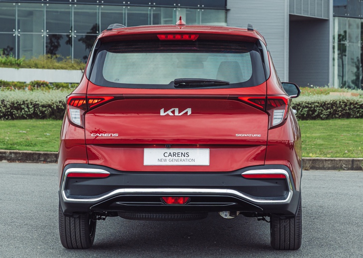 Mẫu SUV Kia Carens thế hệ mới giá từ 619 triệu đồng có gì? - Ảnh 3.