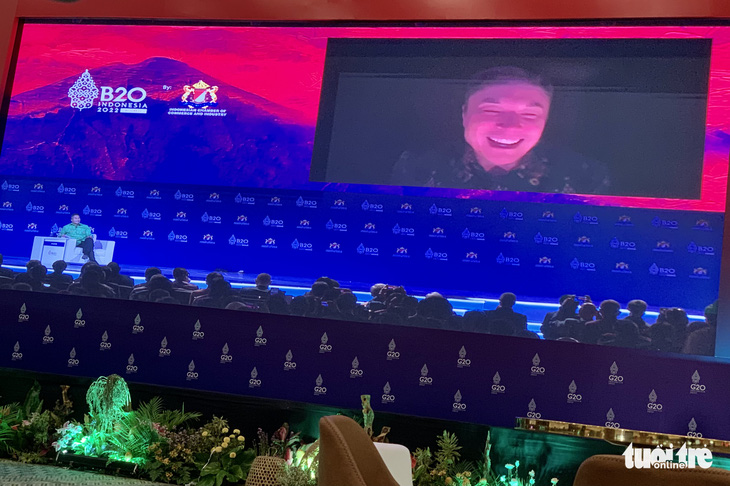 Ông Musk mặt đỏ rực trong bóng tối nói về người ngoài hành tinh tại G20 - Ảnh 1.