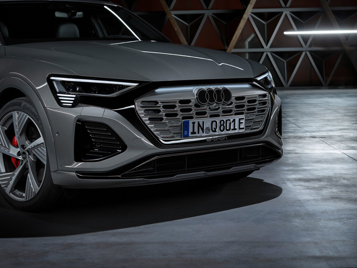 Audi đổi mới logo theo trào lưu đơn giản là đẹp nhất - Ảnh 2.