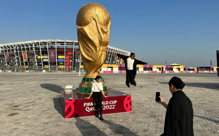 Qatar rộn tiếng ca chào World Cup 2022 - Ảnh 1.