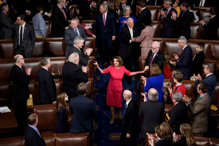 Nancy Pelosi: Từ bà nội trợ đến chủ tịch Hạ viện Mỹ - Ảnh 4.