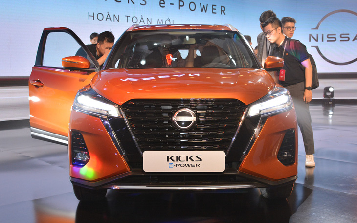 Nissan Kicks ra mắt Việt Nam: Xe điện chạy xăng, giá cao nhất 858 triệu đồng