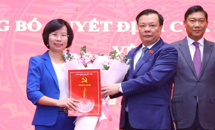 Hà Nội trao 3 quyết định về công tác cán bộ, quận Thanh Xuân có tân bí thư - Ảnh 2.
