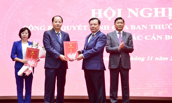 Hà Nội trao 3 quyết định về công tác cán bộ, quận Thanh Xuân có tân bí thư - Ảnh 3.