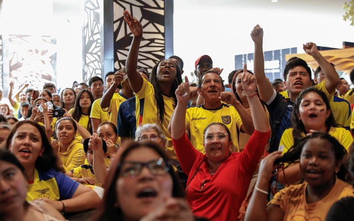 Người hâm mộ Ecuador nói gì sau chiến thắng mở màn tại World Cup?