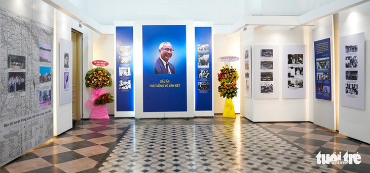 Hai triển lãm với hàng trăm bức ảnh về cố Thủ tướng Võ Văn Kiệt trưng bày ở TP.HCM - Ảnh 6.