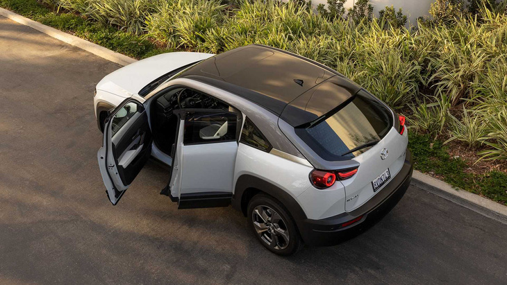 Mazda cập nhật xe điện đầu tiên nhưng ít ai biết tới vì cải tiến lùi - Ảnh 3.