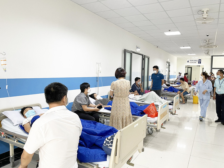 Vụ học sinh ngộ độc ở Nha Trang: Viện Pasteur phát hiện thêm hai vi khuẩn mới ngoài Salmonella - Ảnh 1.