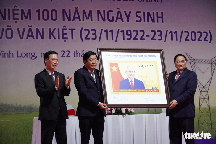 Lãnh đạo Đảng, Nhà nước và Quốc hội dâng hương, hoa cố Thủ tướng Võ Văn Kiệt - Ảnh 2.