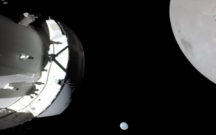 Tàu vũ trụ Orion của NASA bay vào quỹ đạo Mặt trăng
