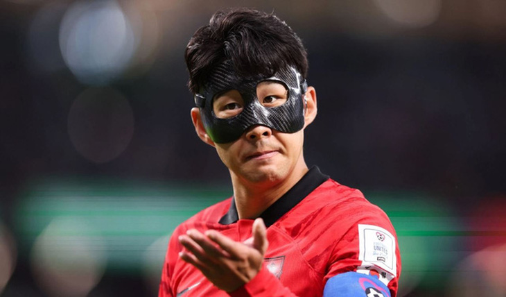 Tại sao Son Heung Min phải đeo mặt nạ khi thi đấu World Cup 2022? - Ảnh 1.