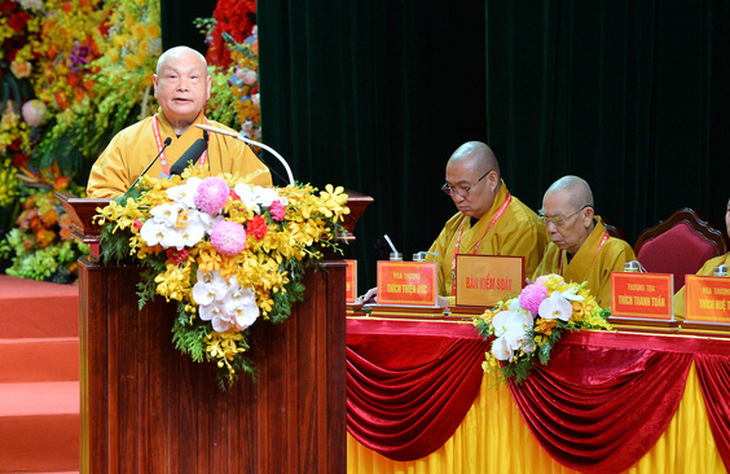 Chủ tịch nước Nguyễn Xuân Phúc dự khai mạc Đại hội Phật giáo toàn quốc - Ảnh 1.